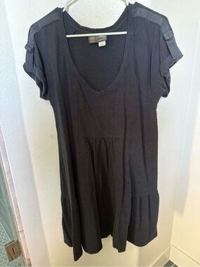 Anthropologie Charcoal Black V-Neck Short Sleeve Tunic Dress